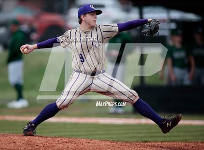 Thumbnail 3 in Silverdale Academy vs Grundy County photogallery.
