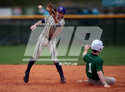 Thumbnail 1 in Silverdale Academy vs Grundy County photogallery.
