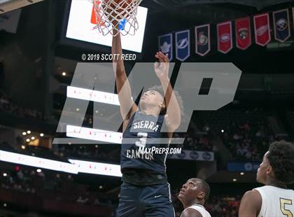 Thumbnail 3 in Sierra Canyon vs. St. Vincent-St. Mary (Ohio Play by Play Classic) photogallery.