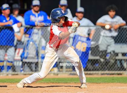 Thumbnail 1 in Bishop Amat vs La Salle photogallery.