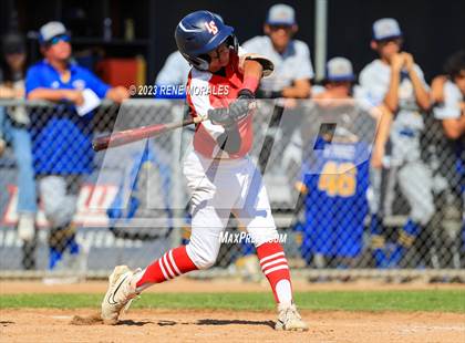 Thumbnail 1 in Bishop Amat vs La Salle photogallery.