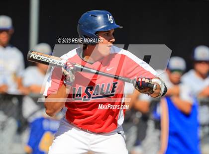 Thumbnail 2 in Bishop Amat vs La Salle photogallery.