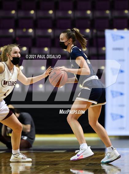Thumbnail 3 in Mullen vs. Windsor (CHSAA 4A State Final) photogallery.