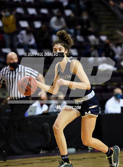Thumbnail 1 in Mullen vs. Windsor (CHSAA 4A State Final) photogallery.