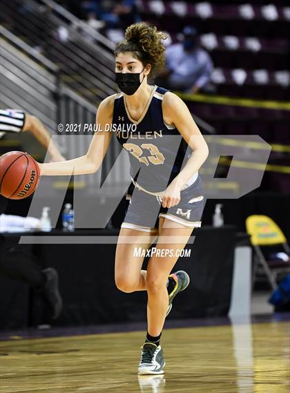 Thumbnail 1 in Mullen vs. Windsor (CHSAA 4A State Final) photogallery.