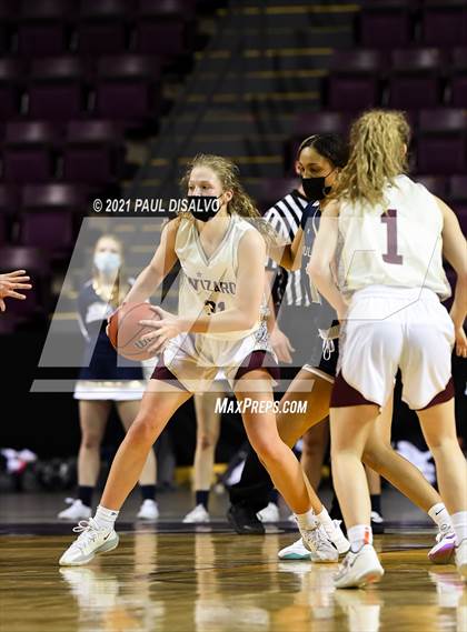 Thumbnail 1 in Mullen vs. Windsor (CHSAA 4A State Final) photogallery.