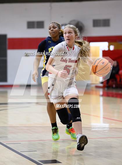 Thumbnail 3 in Wynne @ Westside photogallery.