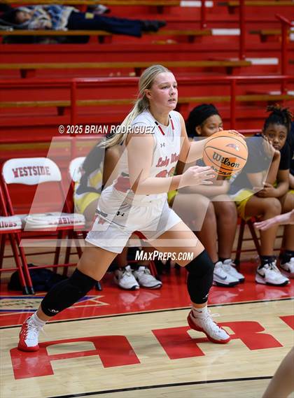 Thumbnail 2 in Wynne @ Westside photogallery.