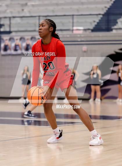 Thumbnail 1 in Mustang @ Edmond North photogallery.