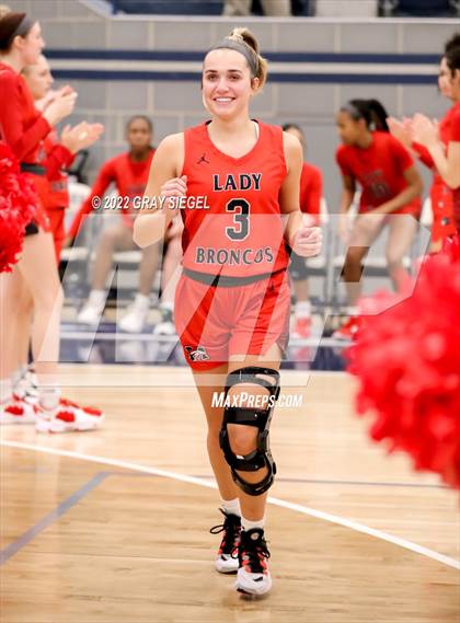 Thumbnail 1 in Mustang @ Edmond North photogallery.