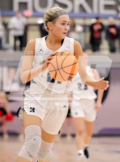 Thumbnail 3 in Mustang @ Edmond North photogallery.