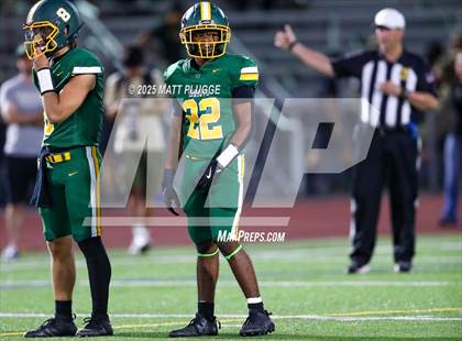 Thumbnail 1 in Charter Oak @ Canyon photogallery.