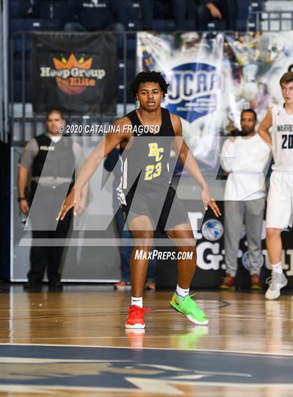 Thumbnail 3 in Roselle Catholic vs. Manasquan (Boardwalk Showcase) photogallery.