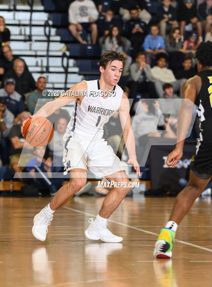Thumbnail 1 in Roselle Catholic vs. Manasquan (Boardwalk Showcase) photogallery.