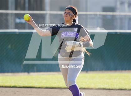Thumbnail 3 in Madera South @ Hoover photogallery.