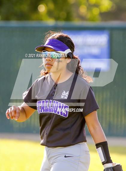 Thumbnail 3 in Madera South @ Hoover photogallery.