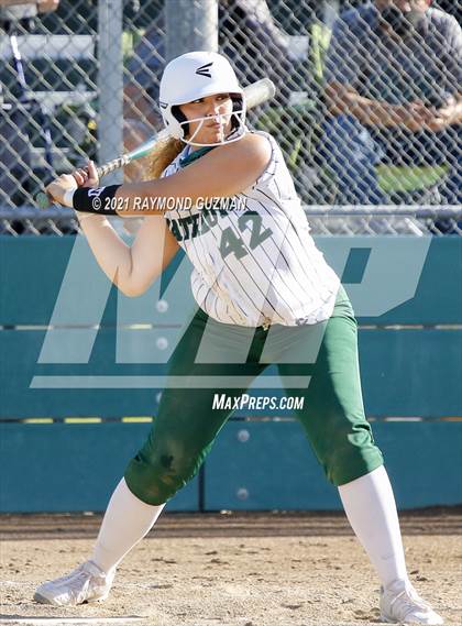 Thumbnail 3 in Madera South @ Hoover photogallery.