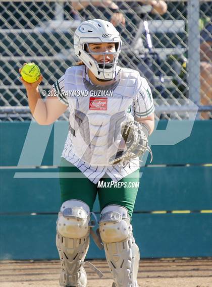 Thumbnail 3 in Madera South @ Hoover photogallery.