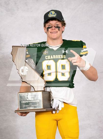 Thumbnail 3 in Edison (CIF State D1A Champions) photogallery.