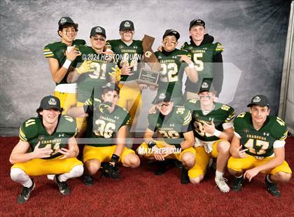 Thumbnail 2 in Edison (CIF State D1A Champions) photogallery.