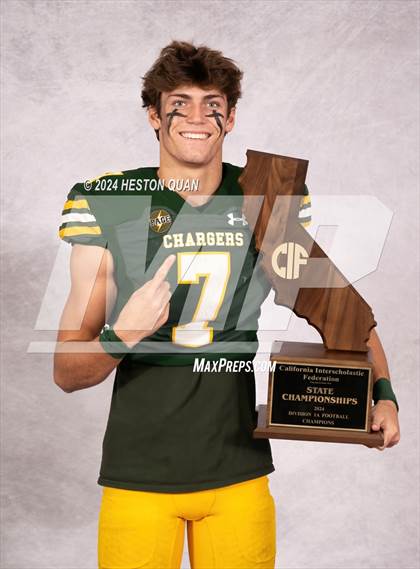 Thumbnail 2 in Edison (CIF State D1A Champions) photogallery.