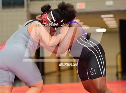 Thumbnail 3 in UIL 6A Region 3 Championships photogallery.