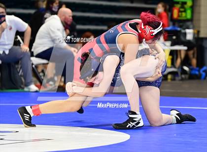 Thumbnail 1 in UIL 6A Region 3 Championships photogallery.