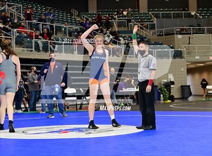Thumbnail 1 in UIL 6A Region 3 Championships photogallery.