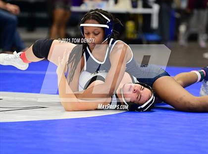 Thumbnail 1 in UIL 6A Region 3 Championships photogallery.