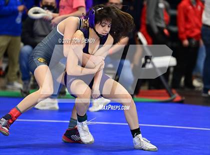 Thumbnail 3 in UIL 6A Region 3 Championships photogallery.