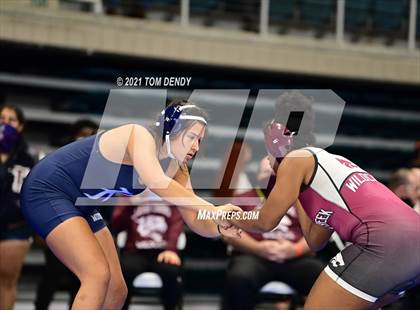 Thumbnail 2 in UIL 6A Region 3 Championships photogallery.