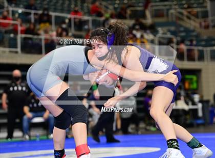 Thumbnail 1 in UIL 6A Region 3 Championships photogallery.
