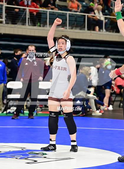 Thumbnail 1 in UIL 6A Region 3 Championships photogallery.