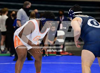 Thumbnail 3 in UIL 6A Region 3 Championships photogallery.