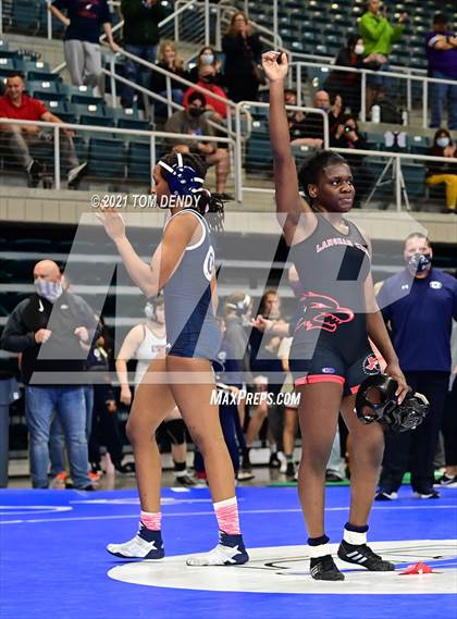 Thumbnail 1 in UIL 6A Region 3 Championships photogallery.