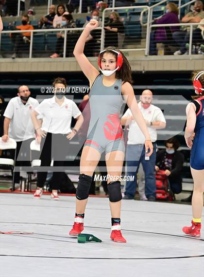 Thumbnail 1 in UIL 6A Region 3 Championships photogallery.