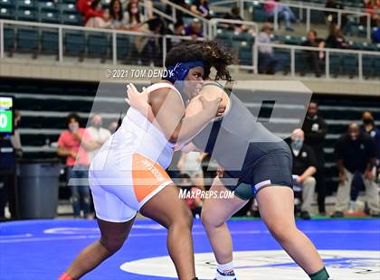 Thumbnail 3 in UIL 6A Region 3 Championships photogallery.