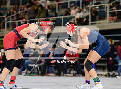 Thumbnail 2 in UIL 6A Region 3 Championships photogallery.