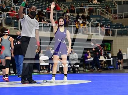 Thumbnail 3 in UIL 6A Region 3 Championships photogallery.