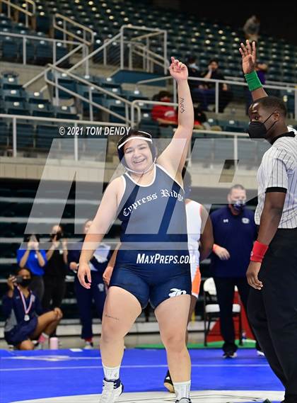 Thumbnail 1 in UIL 6A Region 3 Championships photogallery.