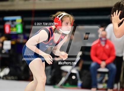 Thumbnail 1 in UIL 6A Region 3 Championships photogallery.