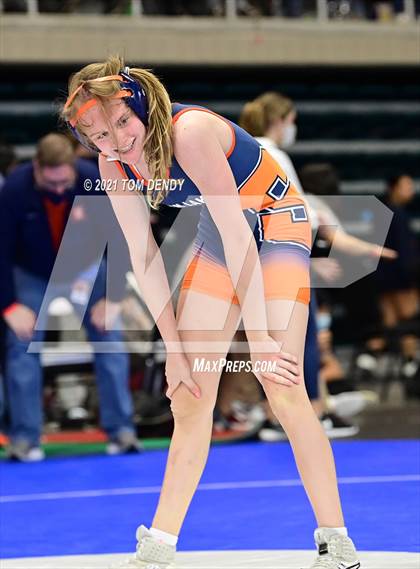 Thumbnail 2 in UIL 6A Region 3 Championships photogallery.
