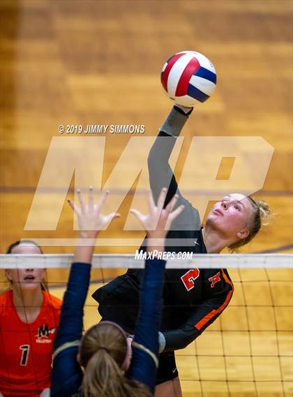 Thumbnail 2 in Minooka vs. Althoff Catholic (IHSA 4A Sectional Final) photogallery.