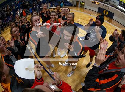 Thumbnail 1 in Minooka vs. Althoff Catholic (IHSA 4A Sectional Final) photogallery.