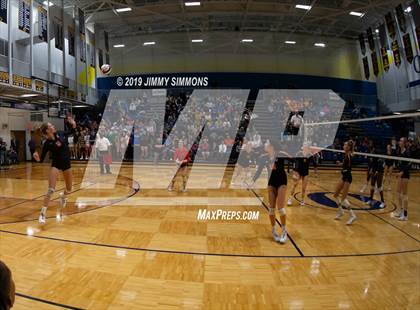 Thumbnail 3 in Minooka vs. Althoff Catholic (IHSA 4A Sectional Final) photogallery.