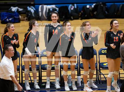Thumbnail 3 in Minooka vs. Althoff Catholic (IHSA 4A Sectional Final) photogallery.