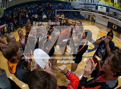 Thumbnail 3 in Minooka vs. Althoff Catholic (IHSA 4A Sectional Final) photogallery.