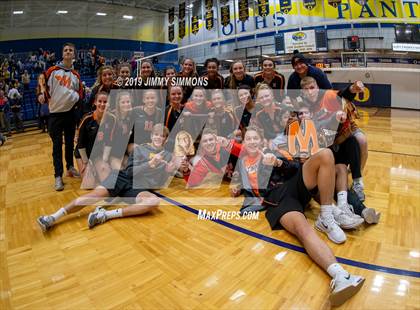 Thumbnail 1 in Minooka vs. Althoff Catholic (IHSA 4A Sectional Final) photogallery.