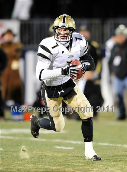 Thumbnail 3 in Trumbull vs. Xavier (CIAC Class LL Final) photogallery.
