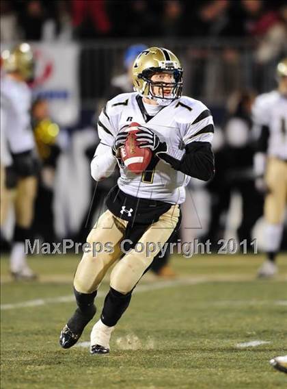 Thumbnail 2 in Trumbull vs. Xavier (CIAC Class LL Final) photogallery.